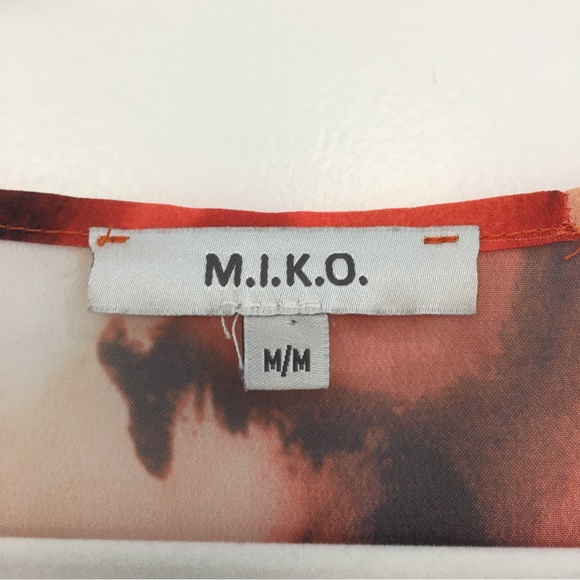 Summer top, with tie at waist front - Picture 3 of 6